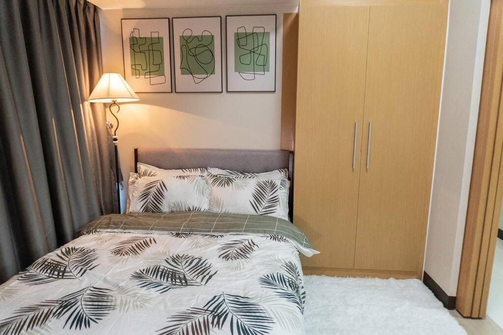 A2J Luxury 2Br Bgc Uptown Suite Near Uptown Mall Manila Exterior foto