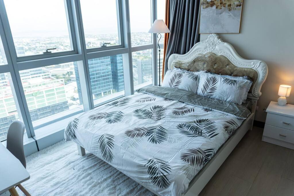 A2J Luxury 2Br Bgc Uptown Suite Near Uptown Mall Manila Exterior foto